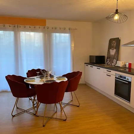 Lisandrina Apartment